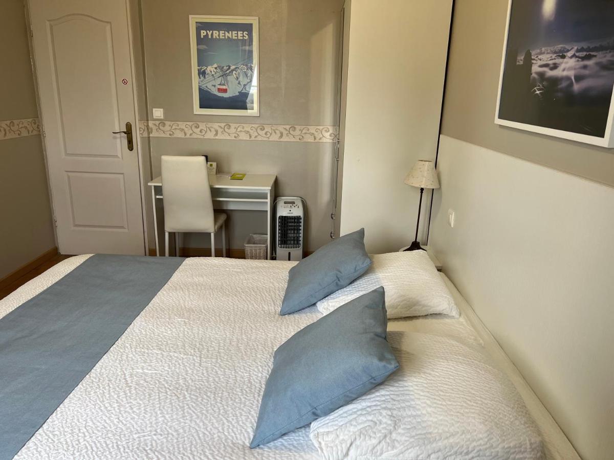 Logis Hotel L'Adourable Auberge Soublecause Екстериор снимка