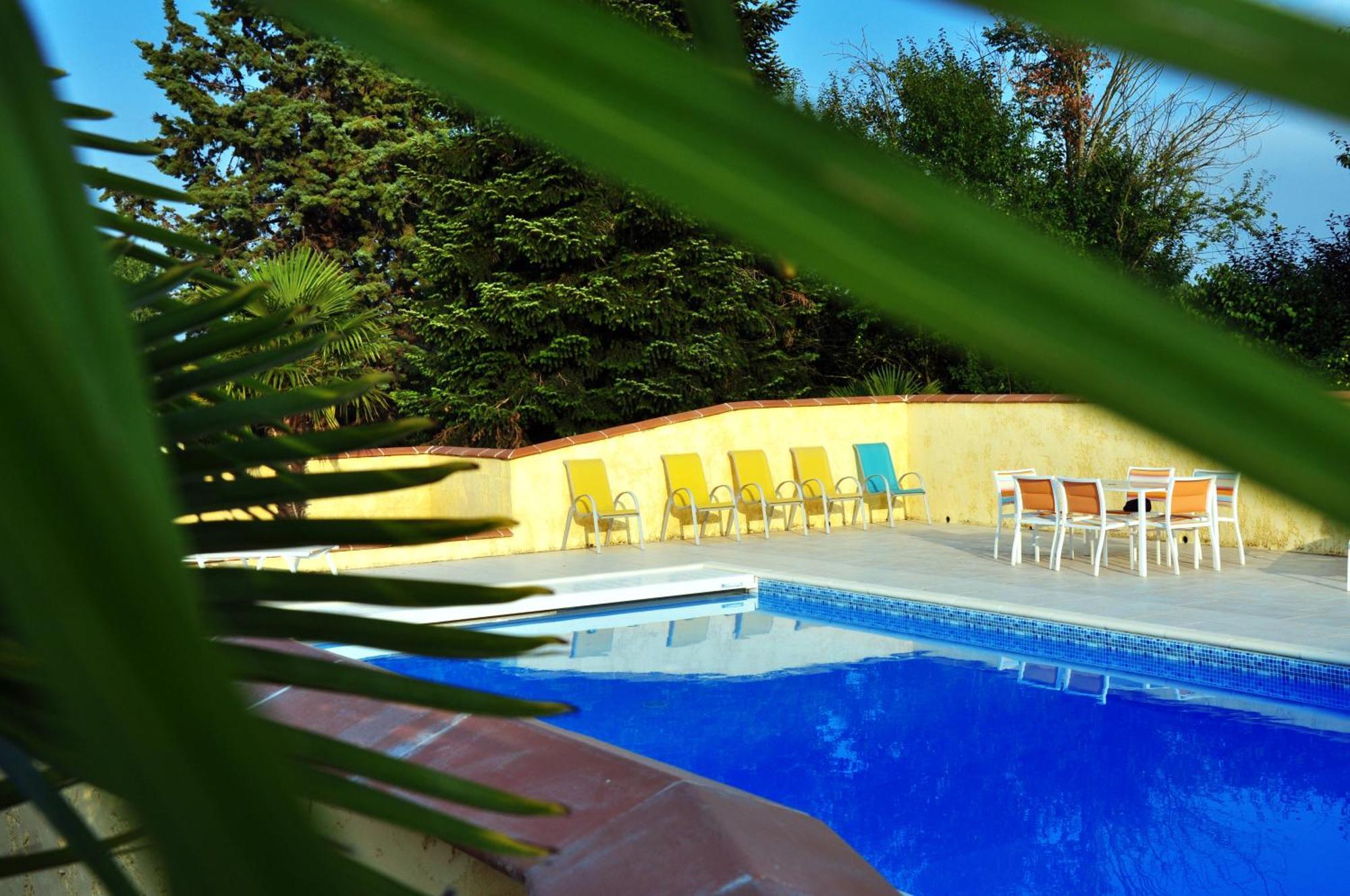 Logis Hotel L'Adourable Auberge Soublecause Екстериор снимка