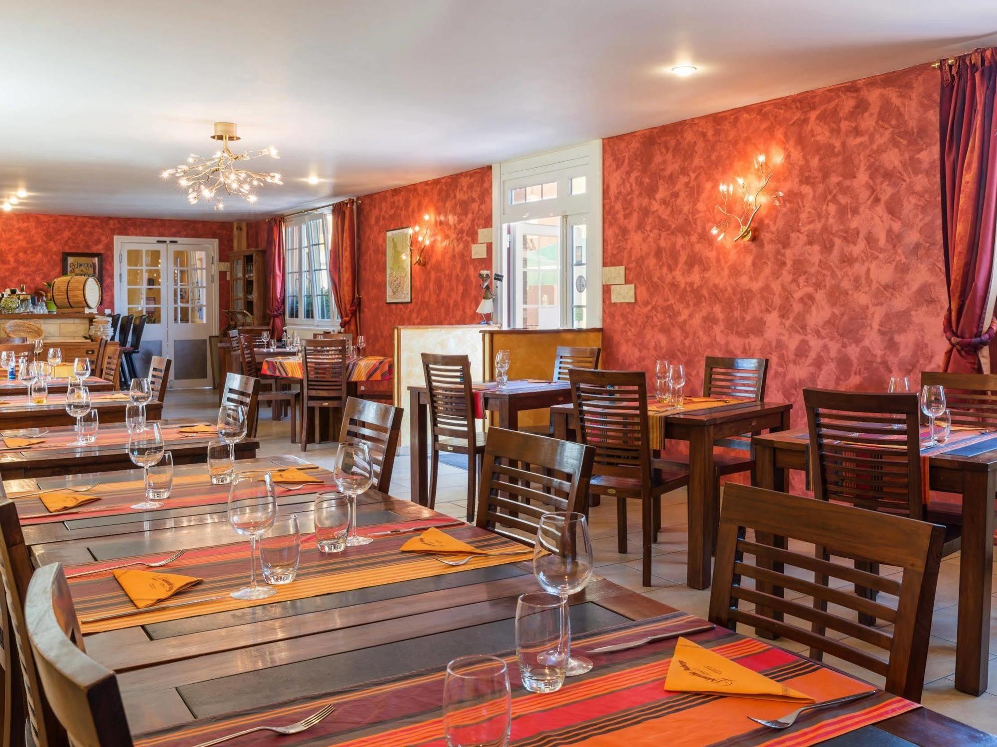 Logis Hotel L'Adourable Auberge Soublecause Екстериор снимка